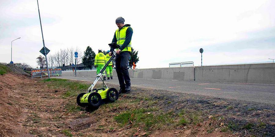Illustrative image of GPR (Ground Penetrating Radar) survey in Gold Coast