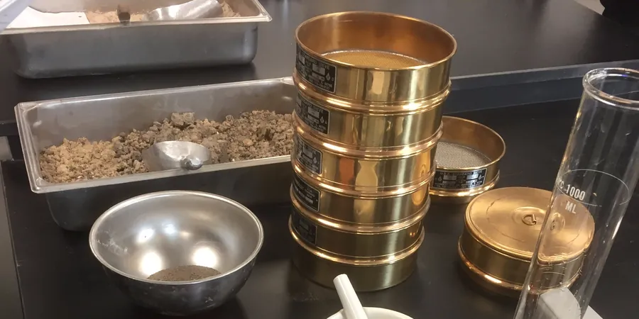 Illustrative image of Grain size analysis (sieve + hydrometer) in Gold Coast